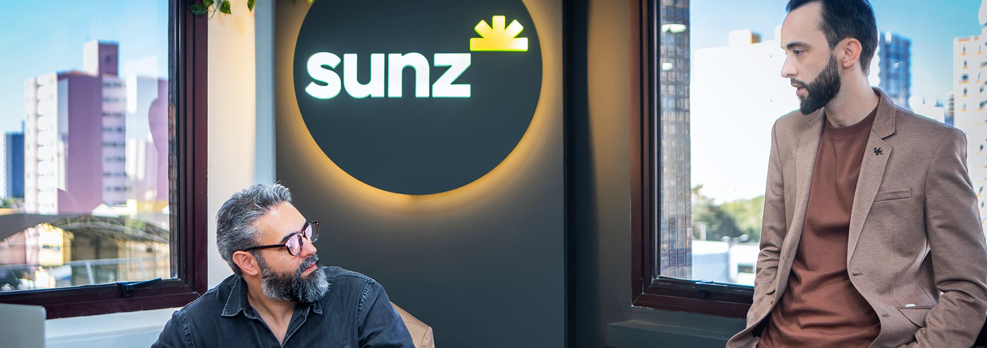 Equipe Sunz no escritório — foto 1