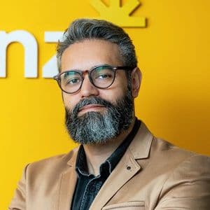 Thiago Oliveira, Sócio-diretor · Direção de Arte e Projetos da Sunz Comunicação